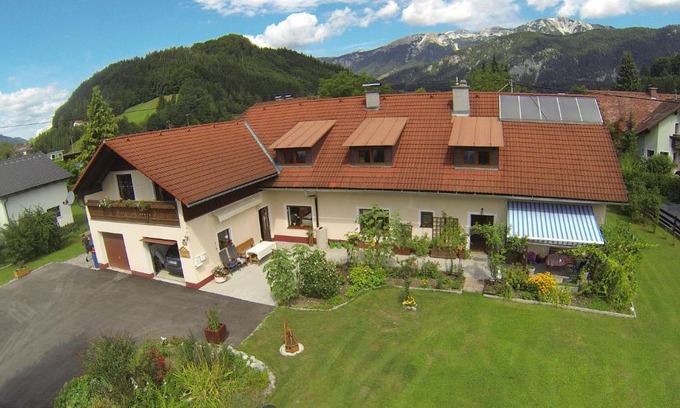 Rossleithen Apartment | Ferienwohnung Brandstatter