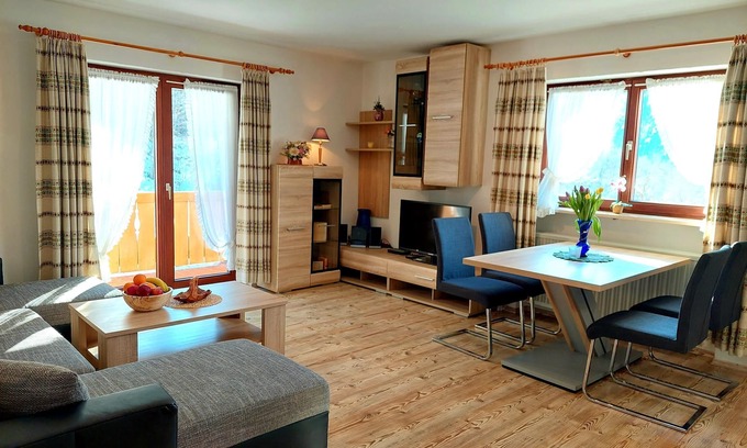Marktschellenberg Apartment | Ferienwohnung 3 Edelweiss für 1-2 Personen