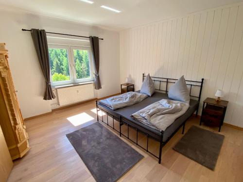 Idar-Oberstein Apartment | Ferienwohnung Ernzerhof