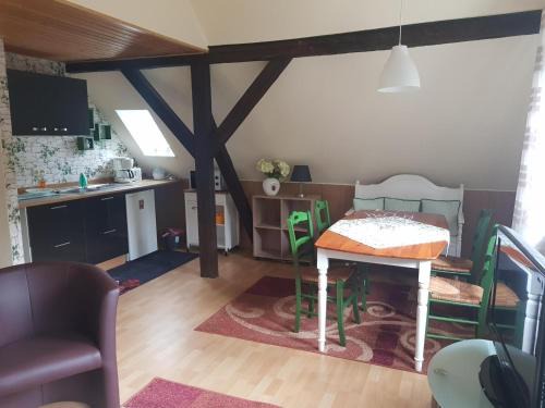 Annenwalde Apartment | Ferienwohnung Für Monteure