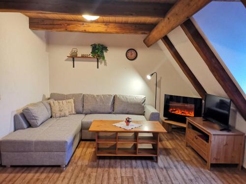 Gohrisch Apartment | Ferienwohnung Heuboden Bauernhaus Vetter