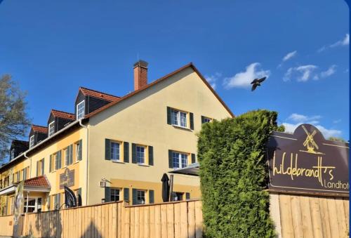 Klettbach Apartment | Ferienwohnung - in Hildebrandts Landhotel