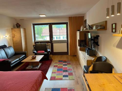 Inzell Apartment | Ferienwohnung Inzell mit Bergblick