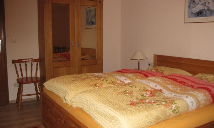 Pfeffingen Apartment | Ferienwohnung Kulla