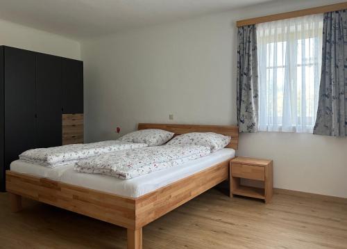 Zwettl Apartment | Ferienwohnung Marchsteiner