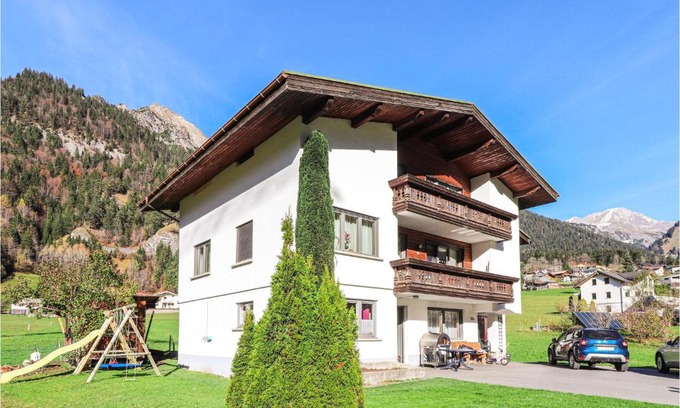 Wald am Arlberg Apartment | Ferienwohnung Mit Ausblick