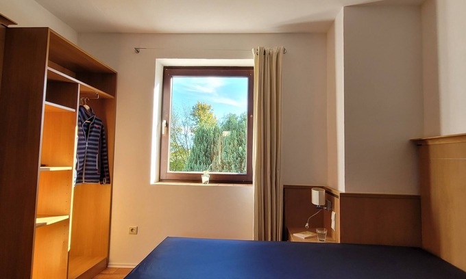 Rosenheim Apartment | Ferienwohnung mit Südbalkon