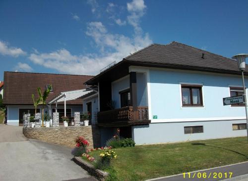 Geiseldorf Apartment | Ferienwohnung Moni