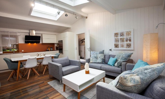 Trippstadt Ski Chalet | Ferienwohnung - Nähe Kaiserslautern