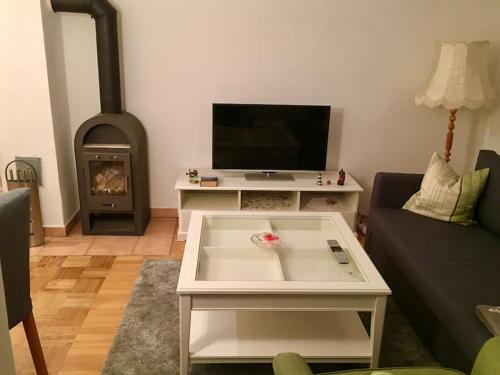 Schnellbach Apartment | Ferienwohnung Struth-Helmershof