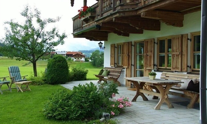 Blindau Apartment | Ferienwohnung "Wiese", 120m²