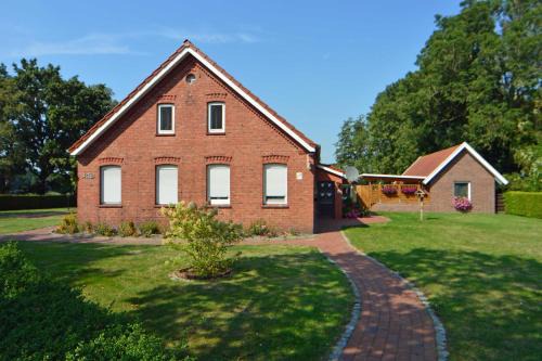 Hatshausen Apartment | Ferienwohnung Wiesenblick, 65322