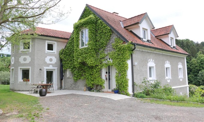 Feldbach Apartment | Ferienwohnungen Tinymoon