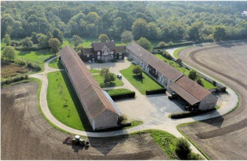Villiers-en-Biere House | Ferme d'Orsonville Gîte