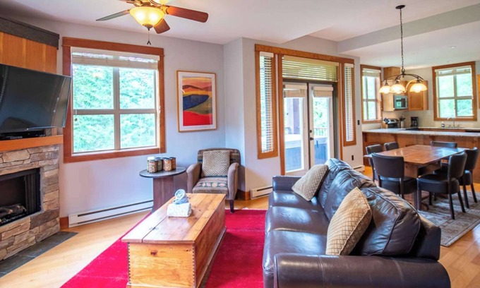 East Kootenay Condo | Fernie - Timberline Lodges Juniper #629