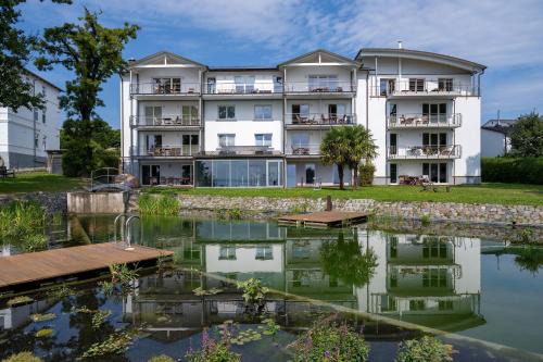 Sassnitz Apartment | FeWo Hafenliebe - Kamin, Sauna, Meerblick