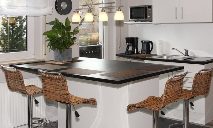 Ost Apartment | FeWo Leipzig 2019 Modern 4-P. Apartment / good infrastructure in a quiet location