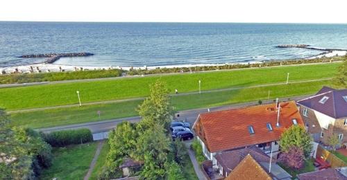 Kalifornien Apartment | FeWo Ostseetoern mit Terrasse direkt am Strand