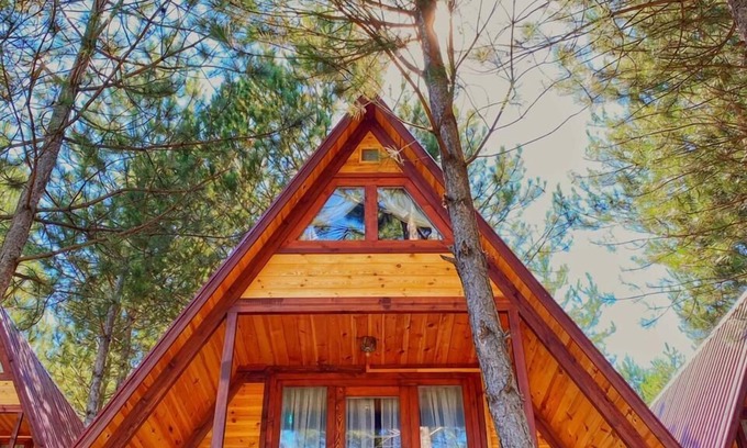 Mengen Hotel | Fikri Atalay Konağı