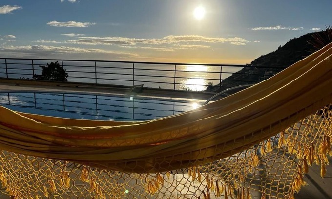 Arco da Calheta House | Finca "Calheta" with view of the water
