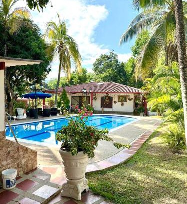Melgar Villa | finca privada - La Carolina