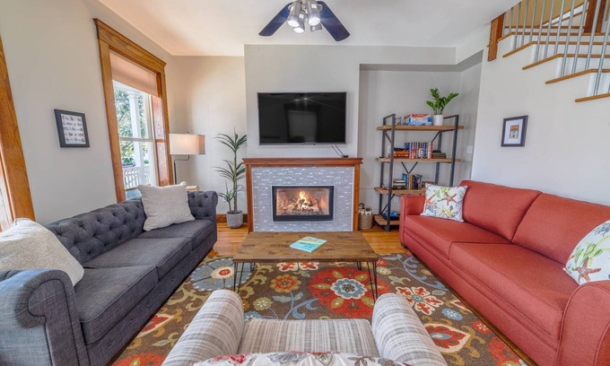 Cape Charles House | Fins Up - Chesapeake Properties