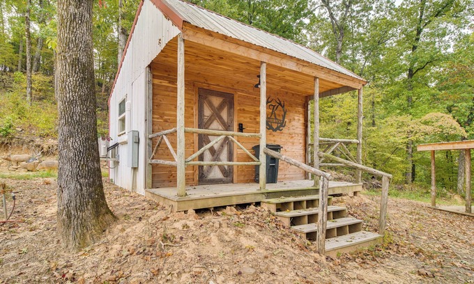 Ozark Apartment | Fish, Hike & More: Ozark Cabin on 300 Acres