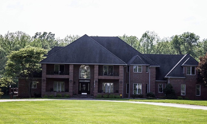 Sullivan Bed & Breakfast | Five Willows