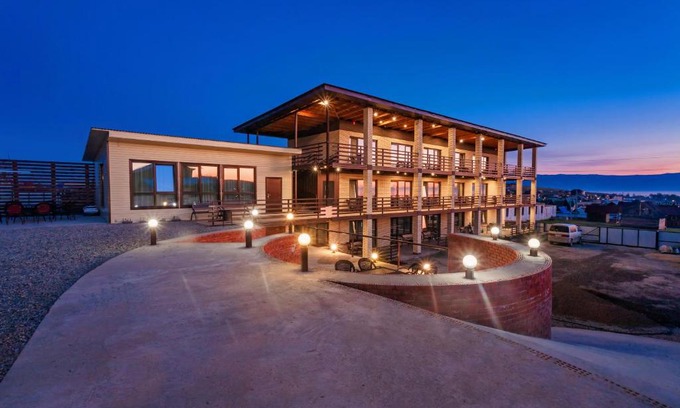 Khuzhir House | Flagman