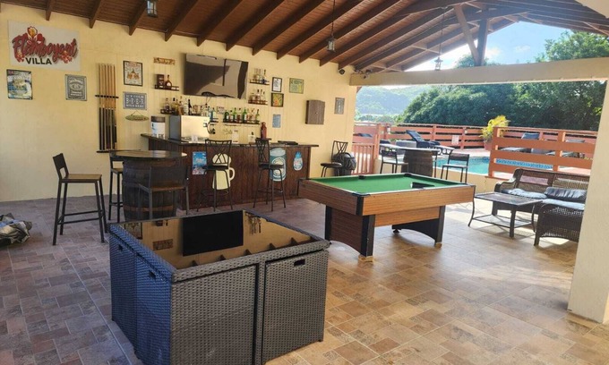 Trouya Villa | Flamboyant Villa