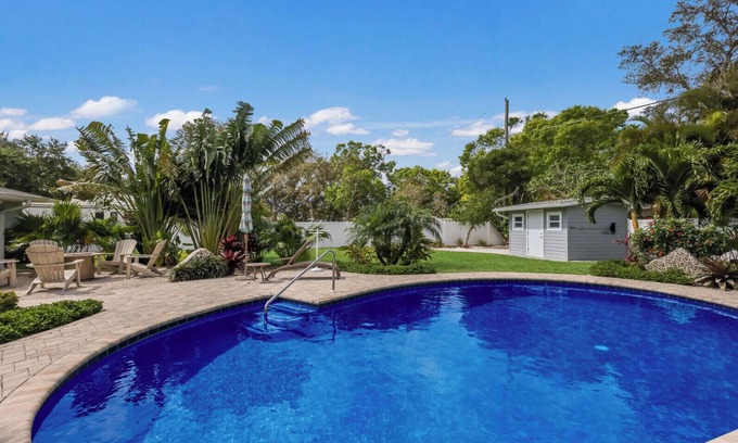 Shore Acre Heights House | Flamingo Royale — Beach Luxury Resort