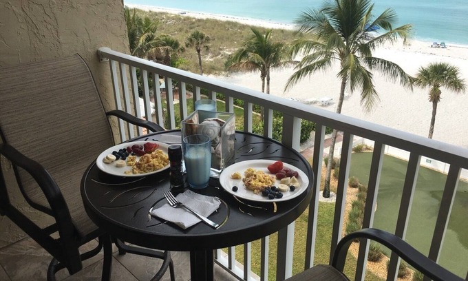 Longboat Key Condo | Flash sale 5-floor penthouse 60 feet from water, 150+ reviews