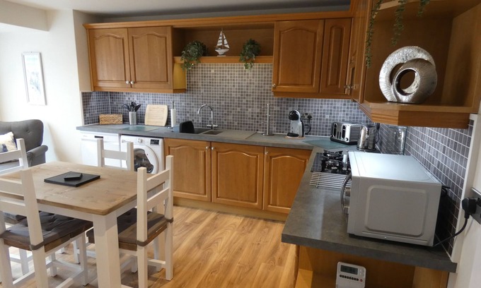 Knott End-on-Sea Cottage | Flat 1, Sandridge Court