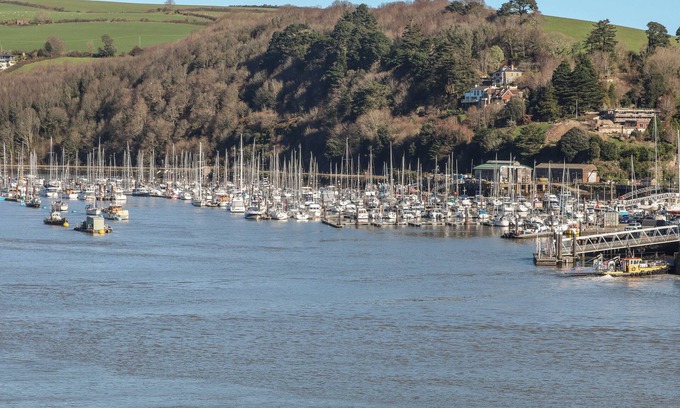 Dartmouth Cottage | Flat 2 Beechcroft
