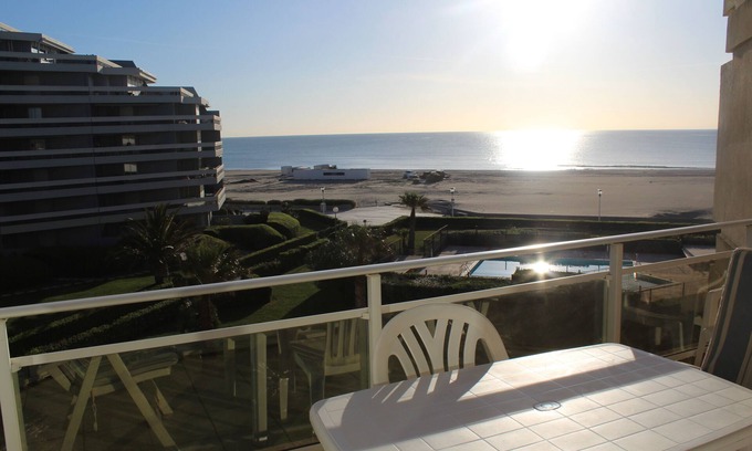 La Cote Radieuse Apartment | Flat 2BDR with sea view and direct beach access 70 m² 6 P near spa