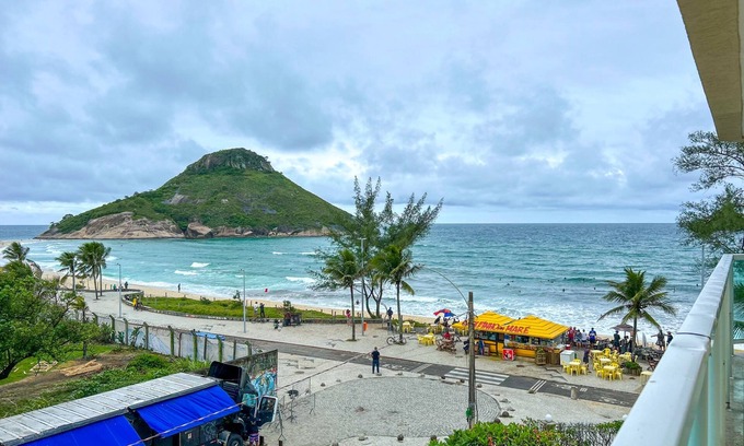 Recreio dos Bandeirantes Apartment | Flat a Beira mar no Recreio dos Bandeirantes RJ