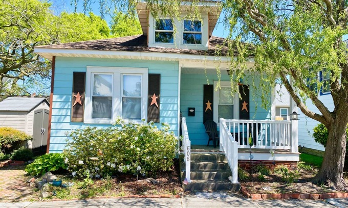 Cape Charles House | Flip Flop Cottage - Chesapeake Properties
