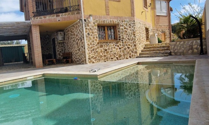 Cobisa Cottage | Flor de la Jara – A Home with Soul in a Unique Natural Setting