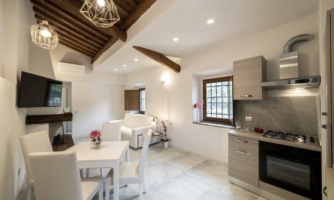Tavarnuzze Apartment | Florence Vicinanze - Apartment Superior 7 with summer pool