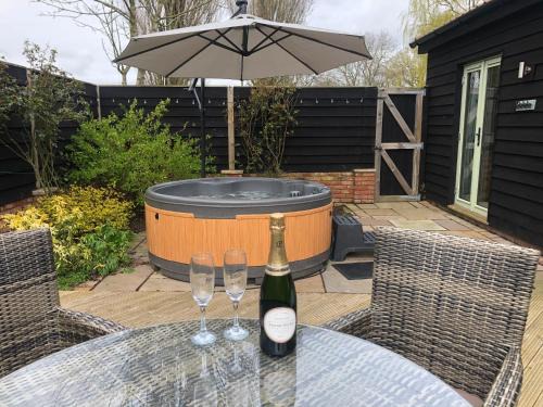 Foxley House | Folkards Farm Holiday Cottages with hot tubs
