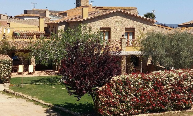 Sant Feliu de Boada House | FOR GROUPS, FAMILIES . TOTAL RELAX 10/12 PAX