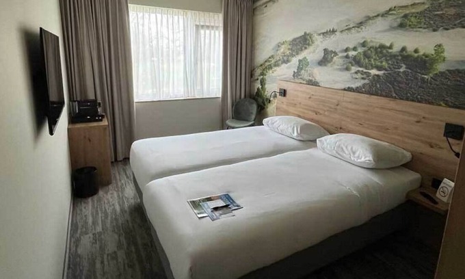 Bosgebied Hotel | Forest Views & City Access from Your Stay in Scenic Soest Hotel
