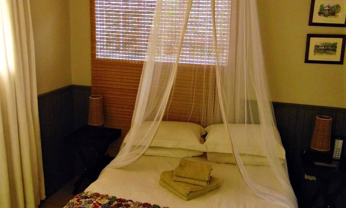 Umjindi House | Fountain Baths Guest Cottages (unit 7)