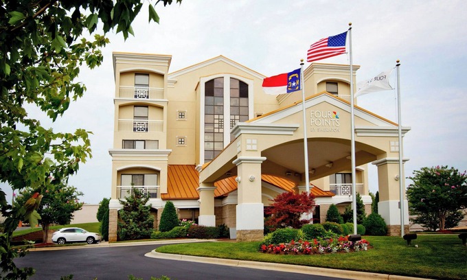 Pineville Hotel | Four Points by Sheraton Charlotte - Pineville