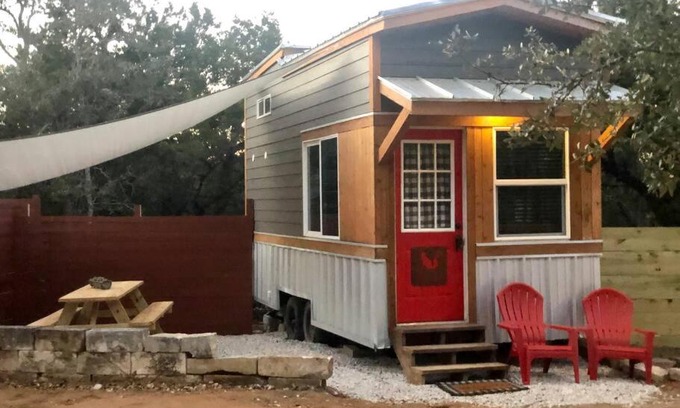 Austin House | Fox Tiny Home - The Cabins at Rim Rock