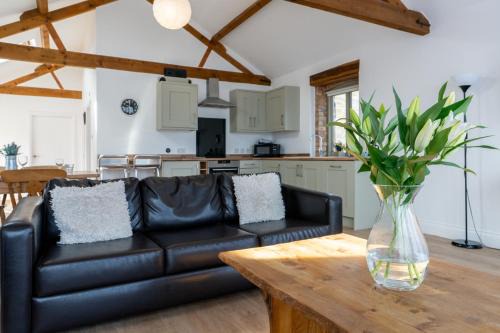 Towcester House | Foxes Den at Tove Valley Cottages