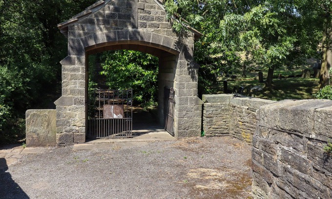 Kildwick Cottage | Foxglove