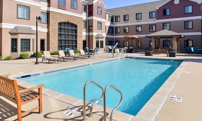 O'Fallon Apartment | Free Breakfast. Pool & Gym. Near Progress West Hospital!