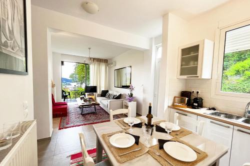 Perama Apartment | Freiderikis House Corfu