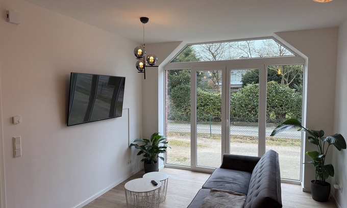 Elstorf Apartment | Freshly renovated with style, close to the city center